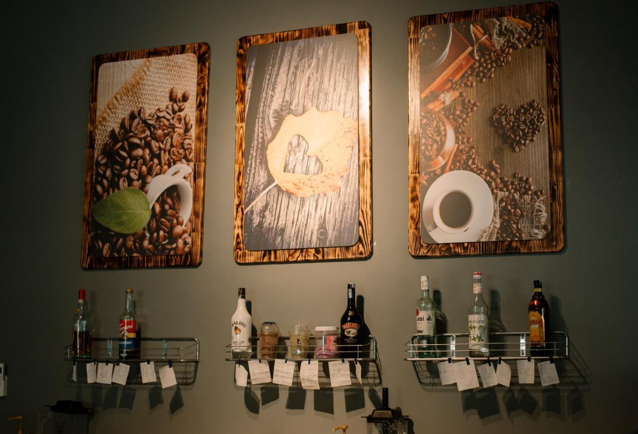 Апартаменты T Cafe & House Куинён Экстерьер фото