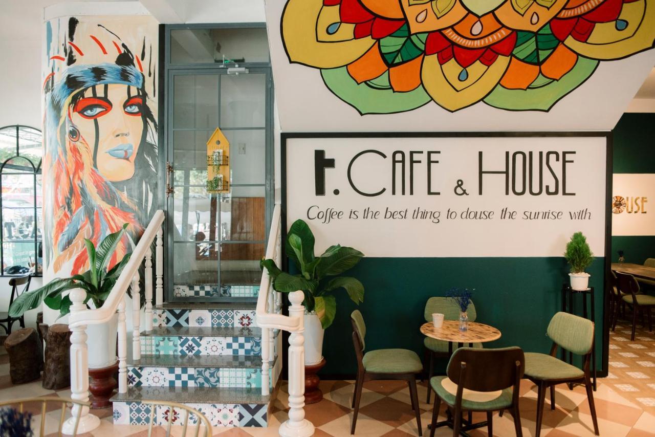 Апартаменты T Cafe & House Куинён Экстерьер фото